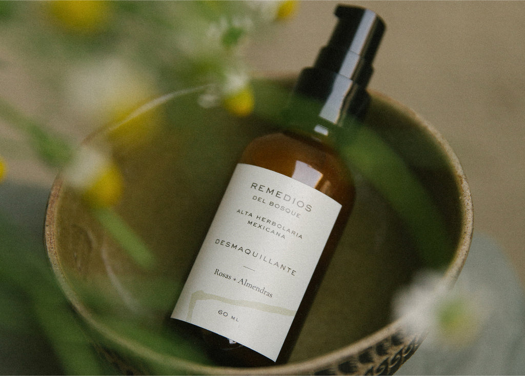 El desmaquillante que limpia y nutre